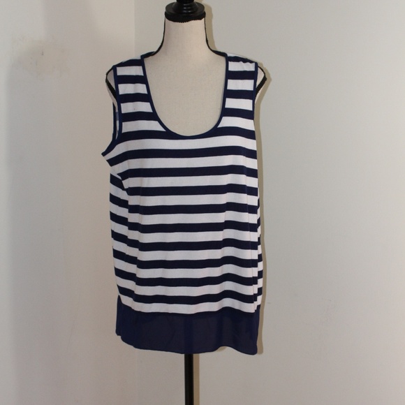 LIZ LANGE, Women’s Navy and White Striped Knit Cardigan ,Tank top & pants Set - Picture 3 of 9